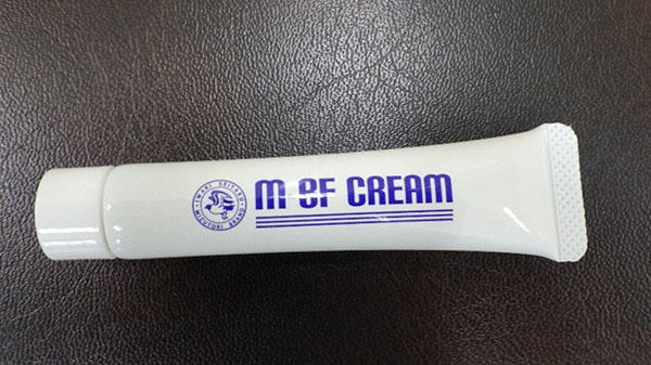 m-BFクリームイメージ